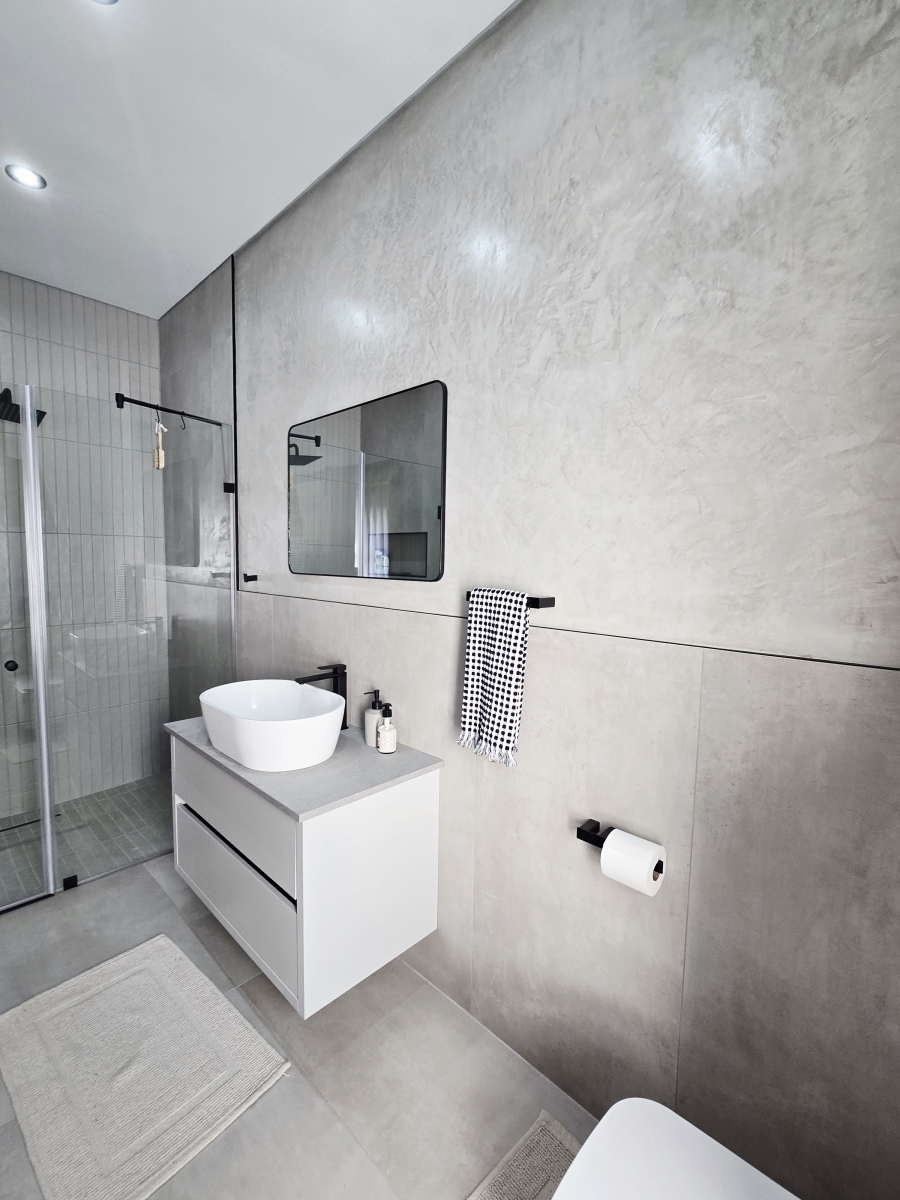 4 Bedroom Property for Sale in Kingswood Golf Estate Western Cape